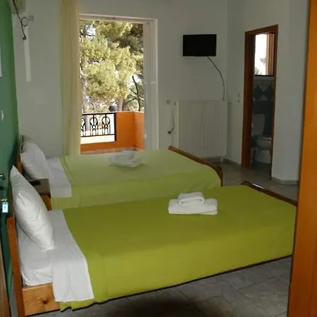 Paradeisos Ellinika (Evia)