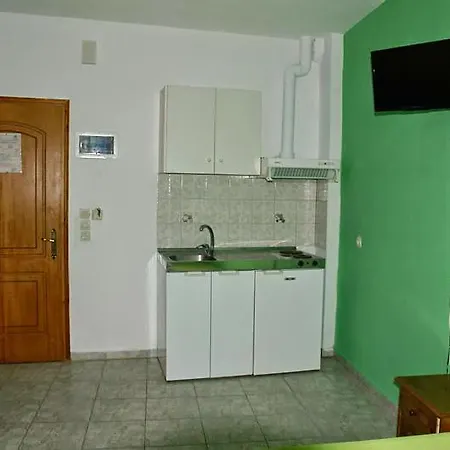 Paradeisos Ellinika (Evia)