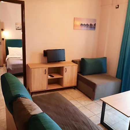 Paradeisos Hotel