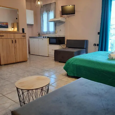 Ξενοδοχείο Paradeisos