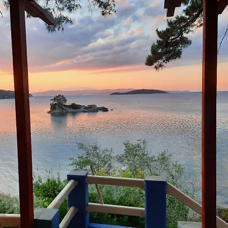 Paradeisos Ellinika (Evia)